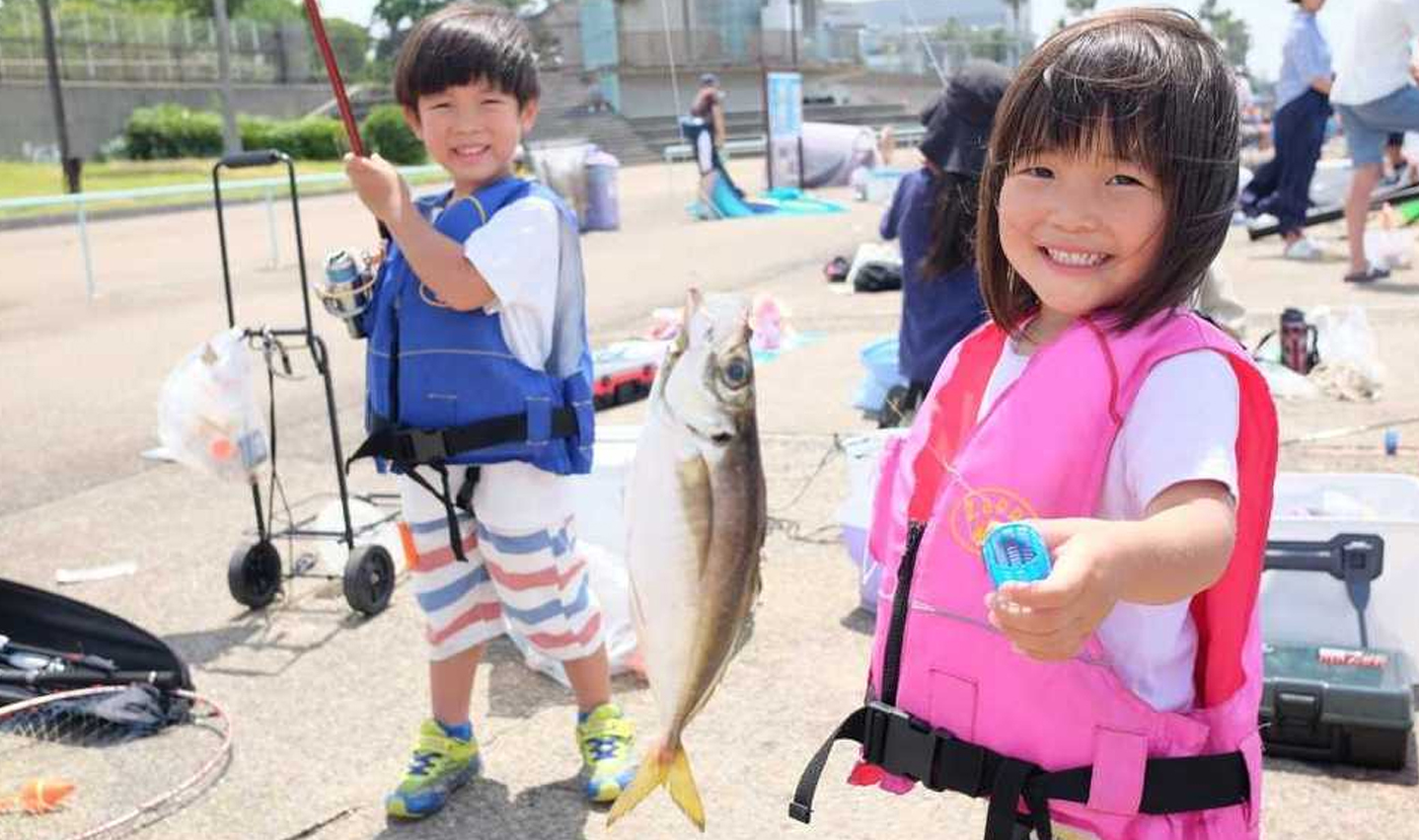 鳴尾浜で釣ろう 夏休み子供サビキ釣り大会